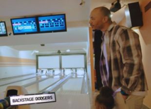 Backstage: Bowling with Betts