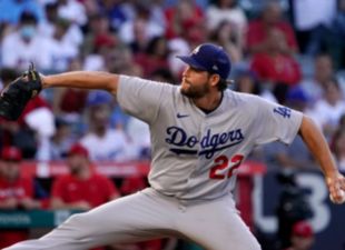 Kershaw throws seven perfect innings in Dodgers win